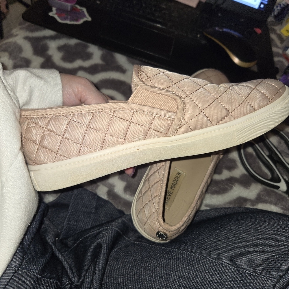 Steve Madden Ecentrcq Sneaker Size 7.5 - Picture 9 of 12